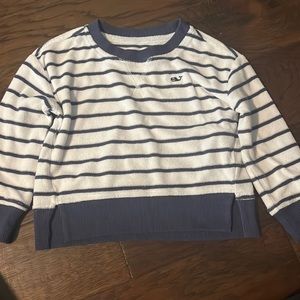 Vineyard vines sweater three tea